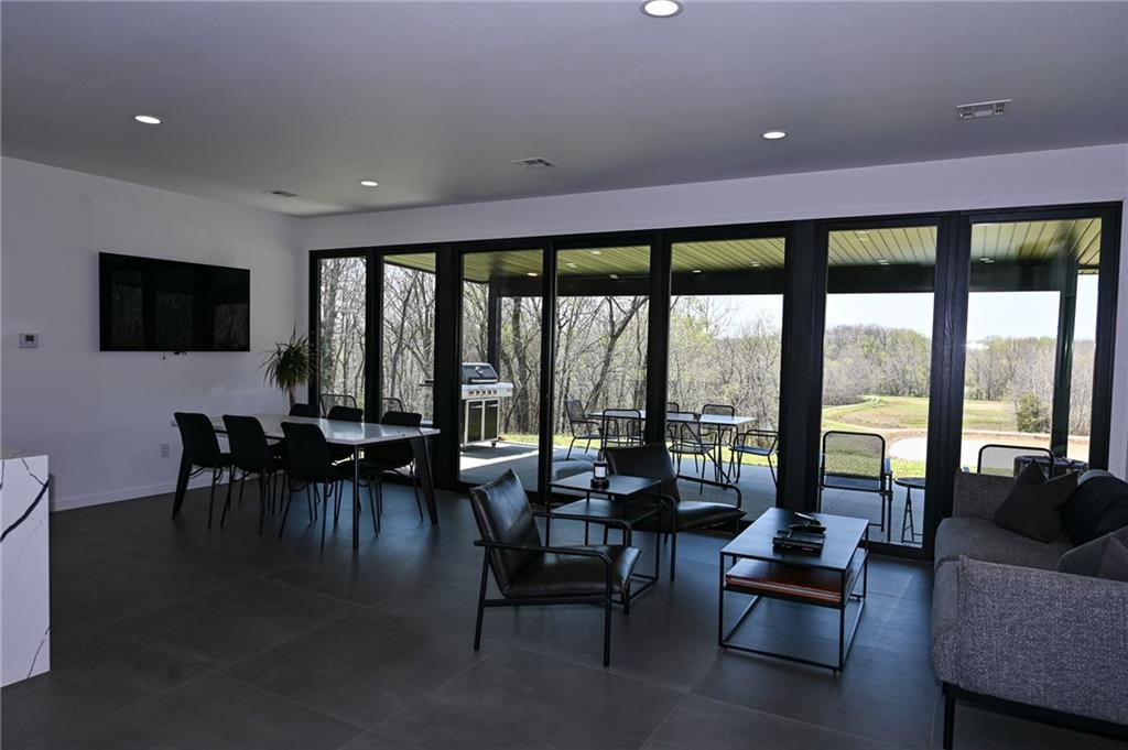 105 Southeast 40th Road Lamar, MO 64759 - Photo 9 of 62