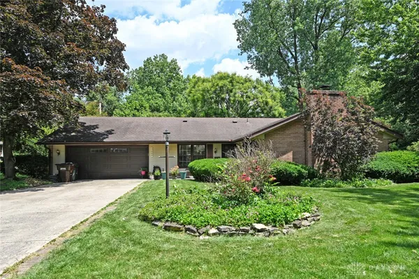 $340,000 | 2665 Hemphill Road, Kettering, OH 45440