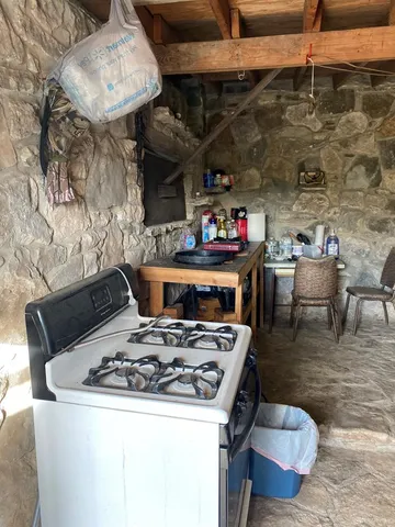 $180,000 | 276 Sd 28530, Rocksprings, TX 78880