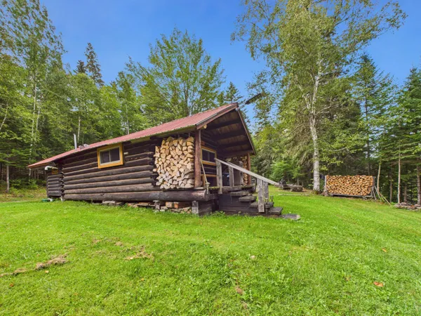 $395,000 | 0 Highlanding Camps, Portage, ME 04768