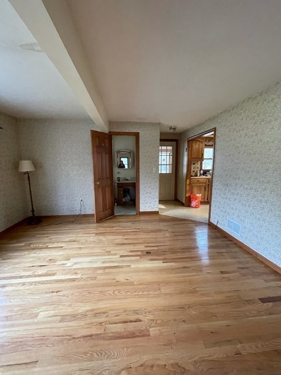 71 Hopkinton Road Upton, MA 01568 - Photo 14 of 42 Gallery Image 14