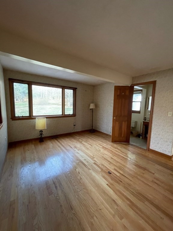 71 Hopkinton Road Upton, MA 01568 - Photo 23 of 42 Gallery Image 23