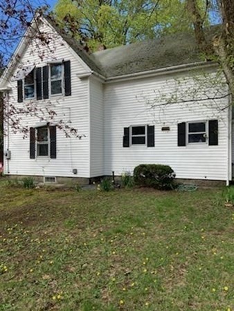 71 Hopkinton Road Upton, MA 01568 - Photo 3 of 42 Gallery Image 3