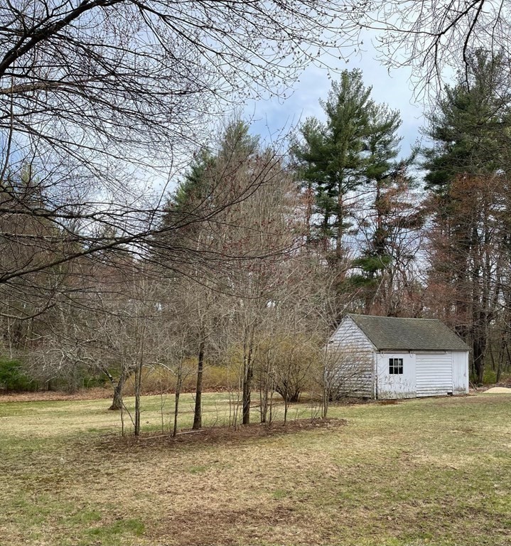 71 Hopkinton Road Upton, MA 01568 - Photo 40 of 42 Gallery Image 40