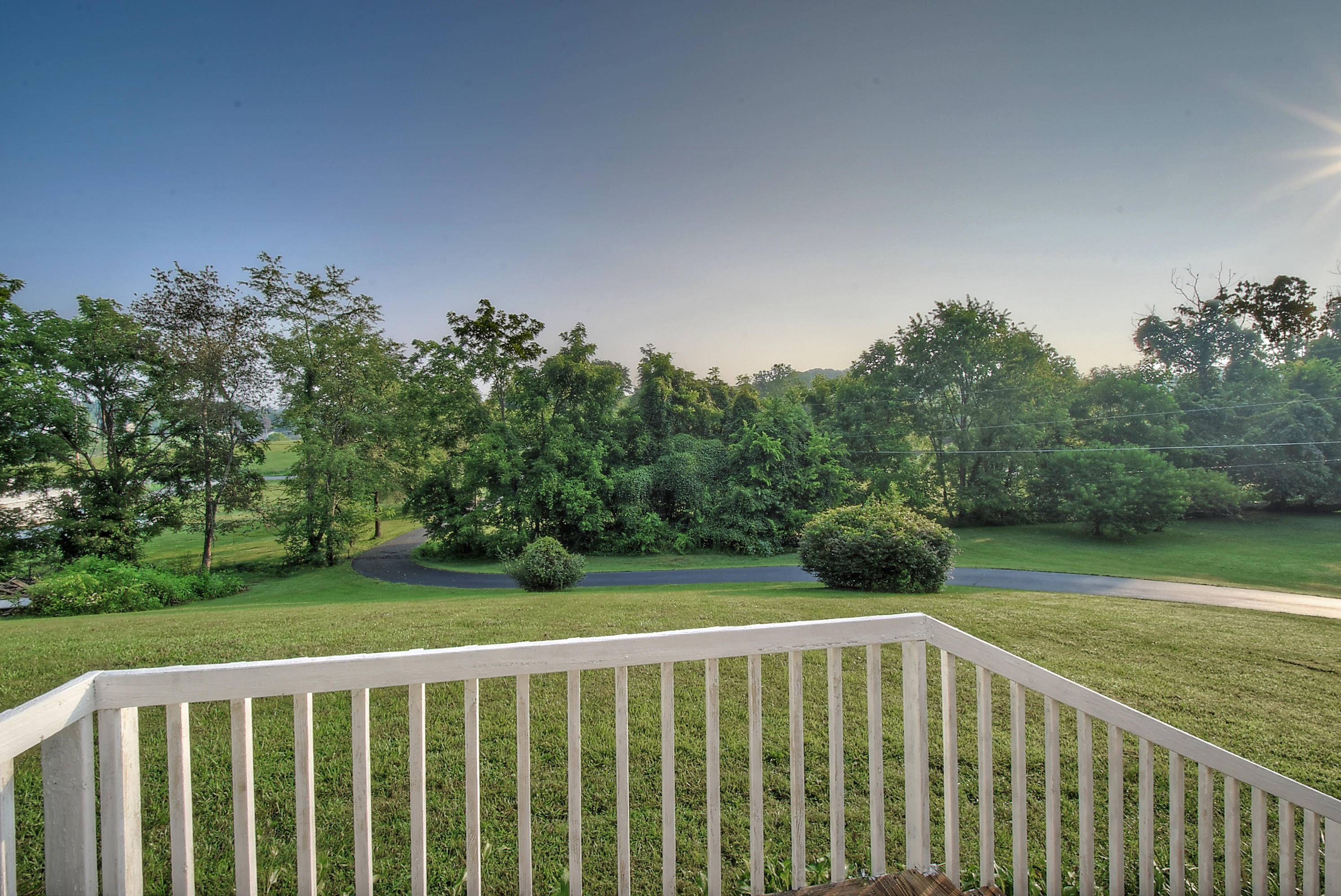 251 Hall Road Jonesborough, TN 37659 - Photo 11 of 41 Views