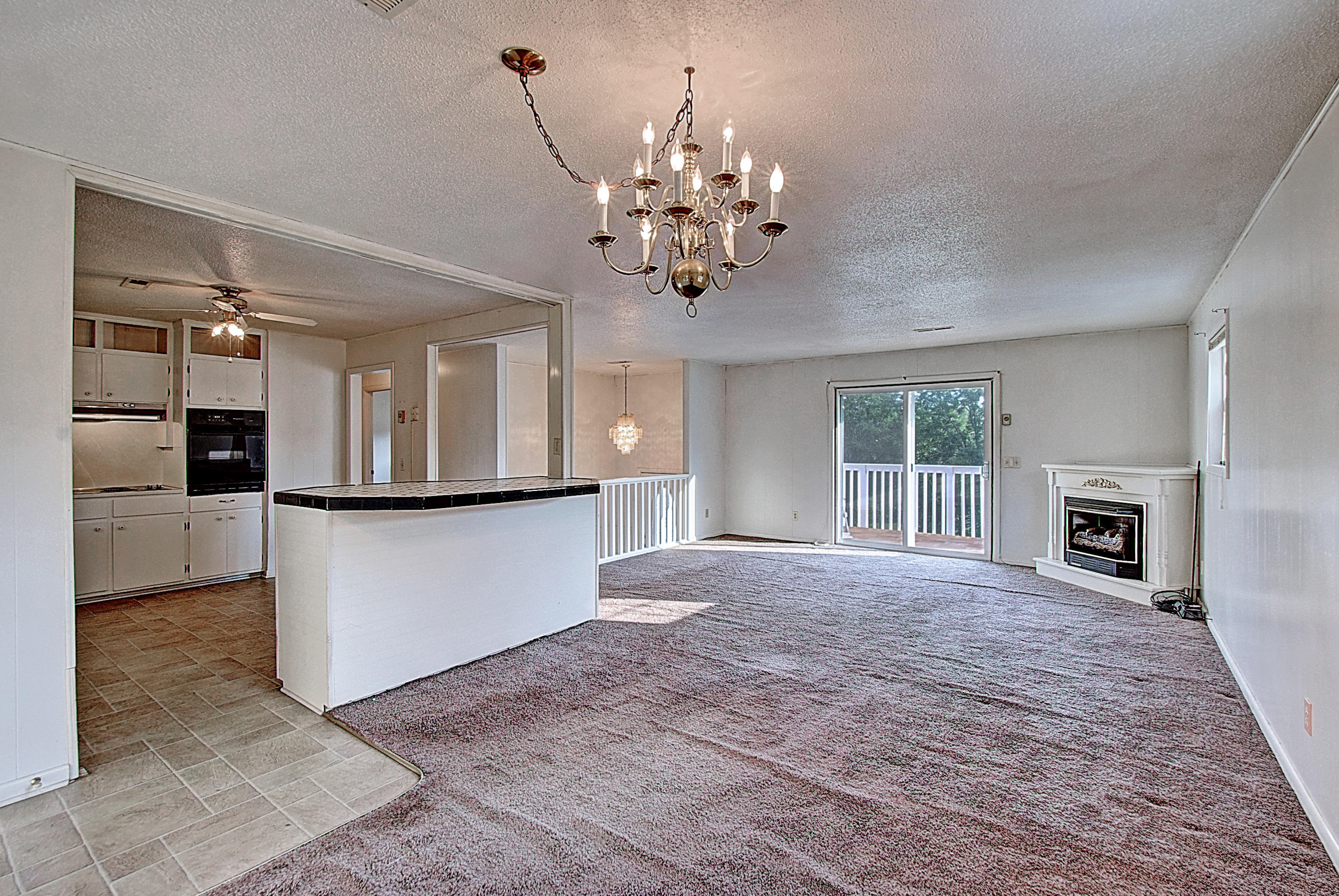 251 Hall Road Jonesborough, TN 37659 - Photo 17 of 41 Kitchen Bar