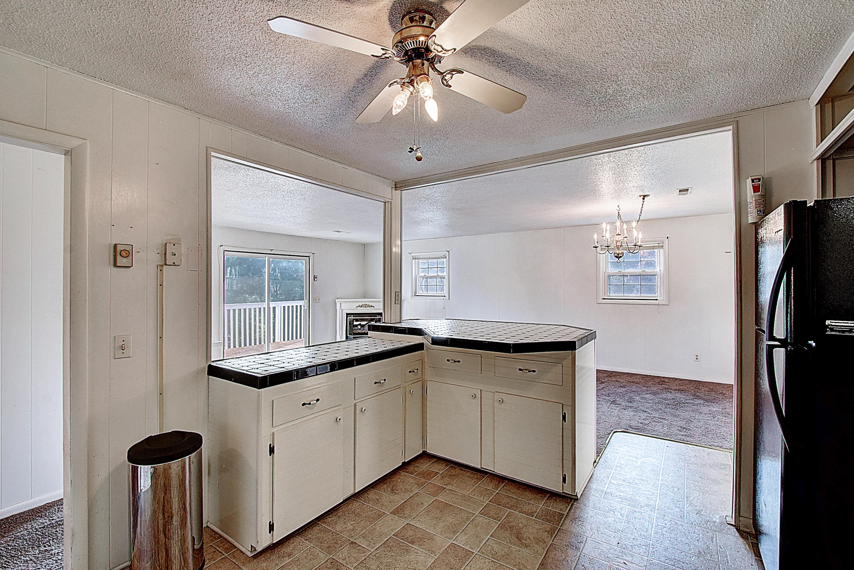 251 Hall Road Jonesborough, TN 37659 - Photo 21 of 41 Lots of Storage