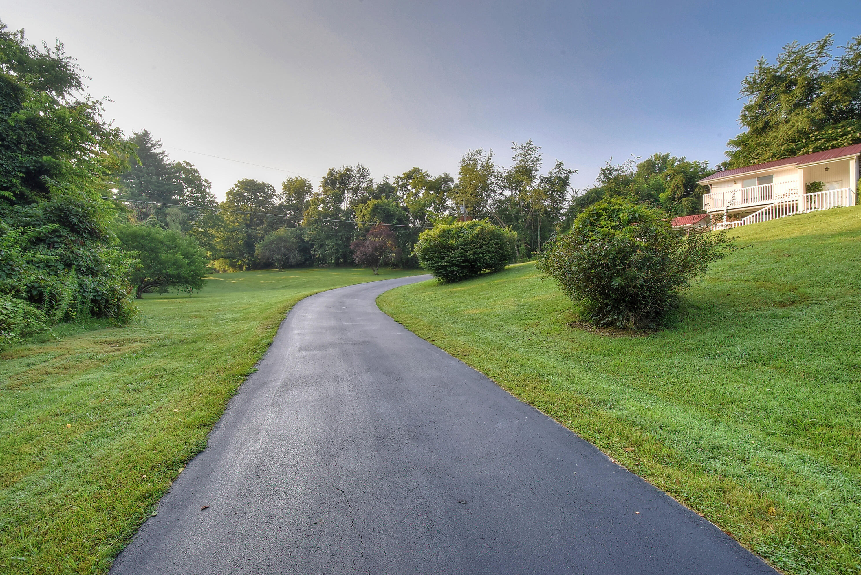 251 Hall Road Jonesborough, TN 37659 - Photo 6 of 41 Endless Possibilities