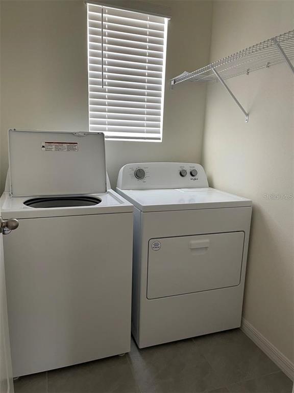 5526 Oxford Gray Road Wesley Chapel, FL 33545 - Photo 11 of 12