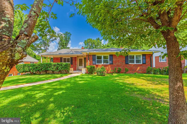 $4,490 | 3215 Brooklawn Terrace, Chevy Chase, MD 20815