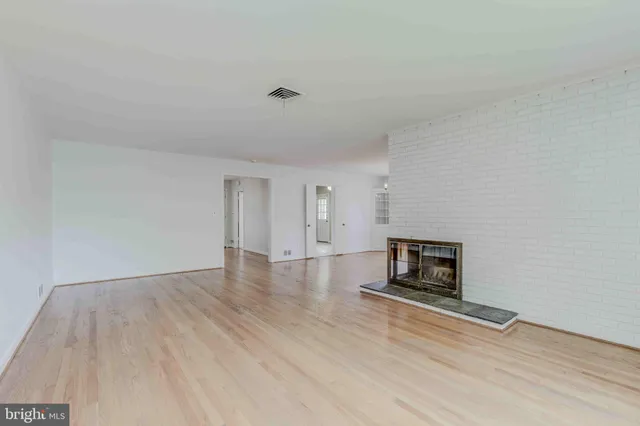 $4,490 | 3215 Brooklawn Terrace, Chevy Chase, MD 20815