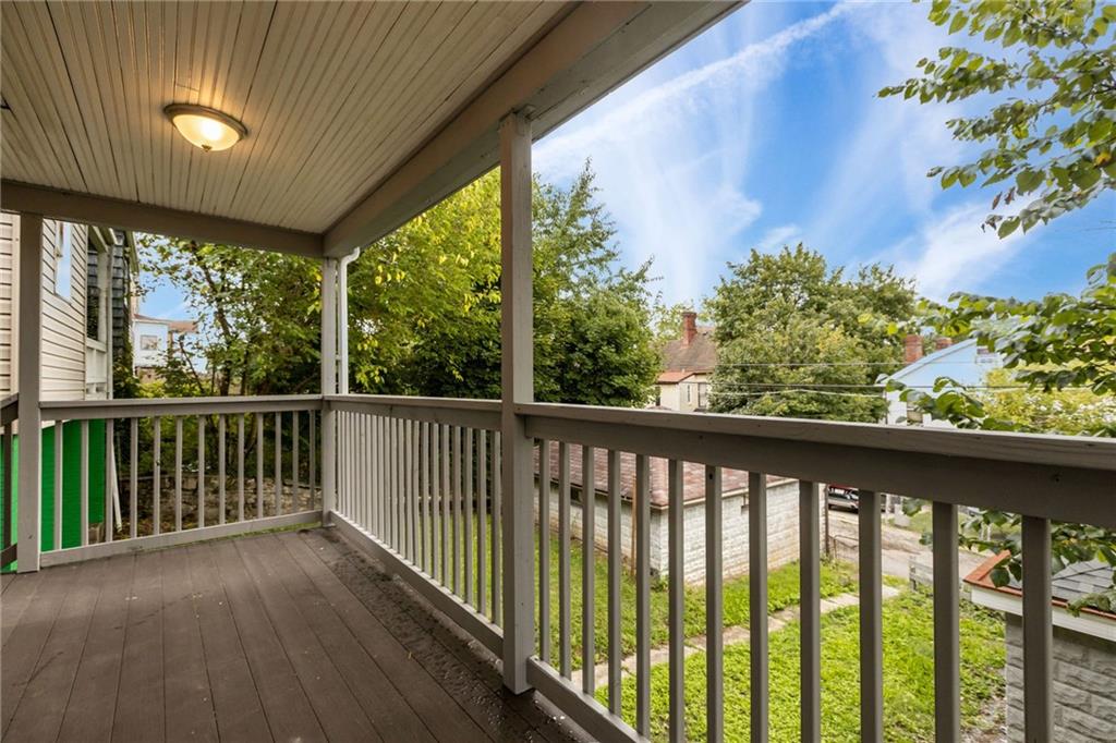 759 Mary Street McKees Rocks, PA 15136 - Photo 3 of 25 Gallery Image 3