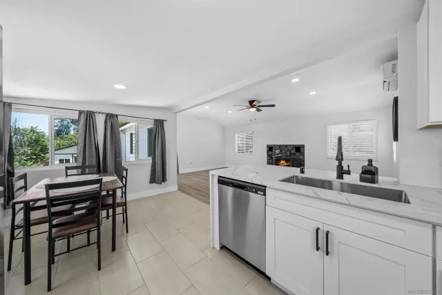 $800 | 1730 Vista Del Valle Boulevard, Unit 1 ROOM FOR RENT IN 3 BR HOUSE, El Cajon, CA 92019