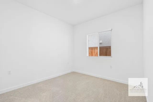 $2,595 | 1017 Springtime Avenue, Clovis, CA 93619