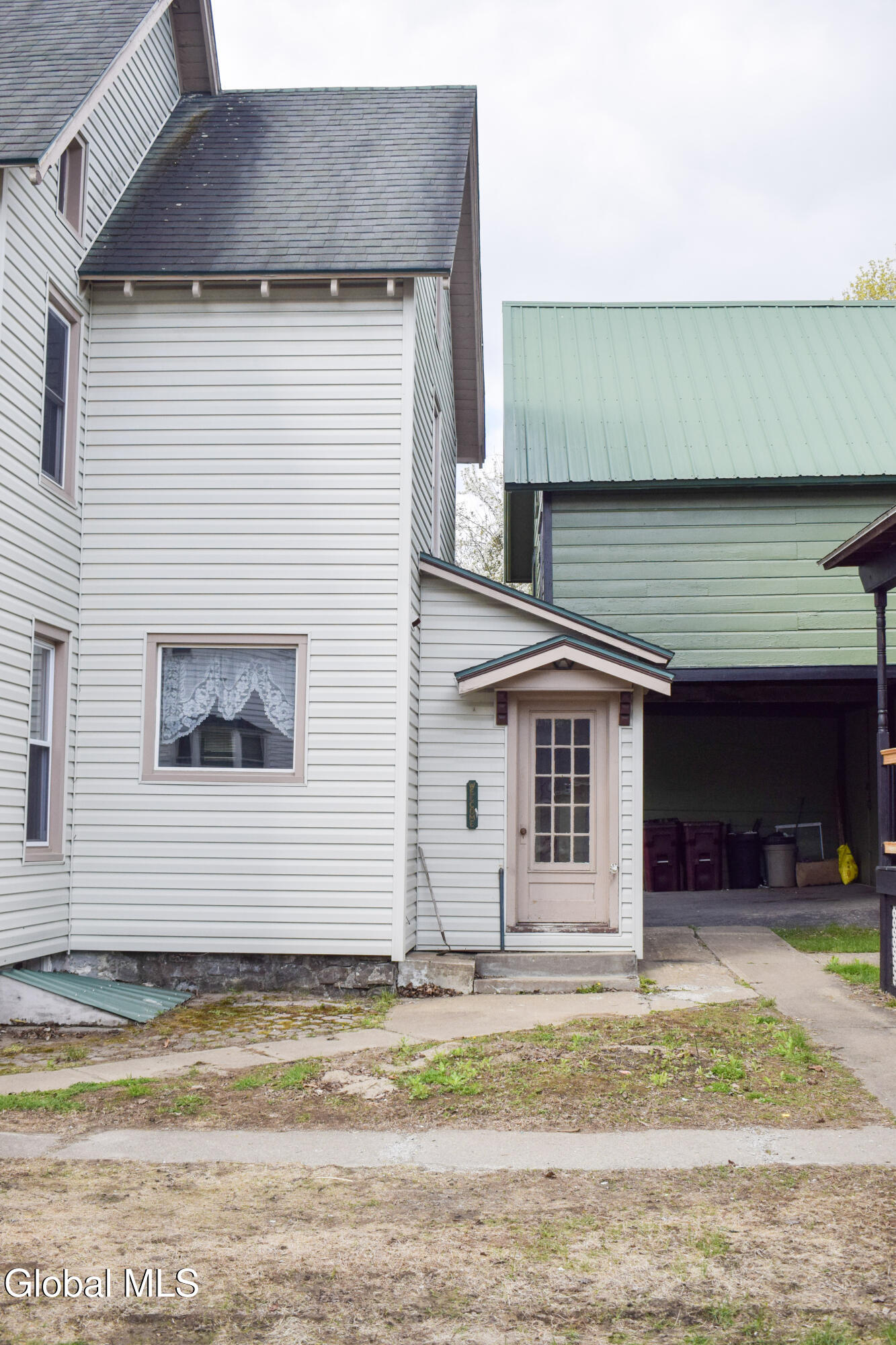 130 Spring Street Gloversville, NY 12078 - Photo 97 of 118 DSC_0035 (1)