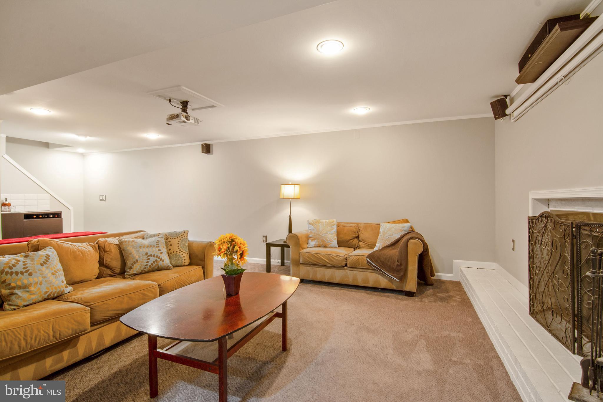 7932 St George Court Springfield, VA 22153 - Photo 37 of 54 Gallery Image 37