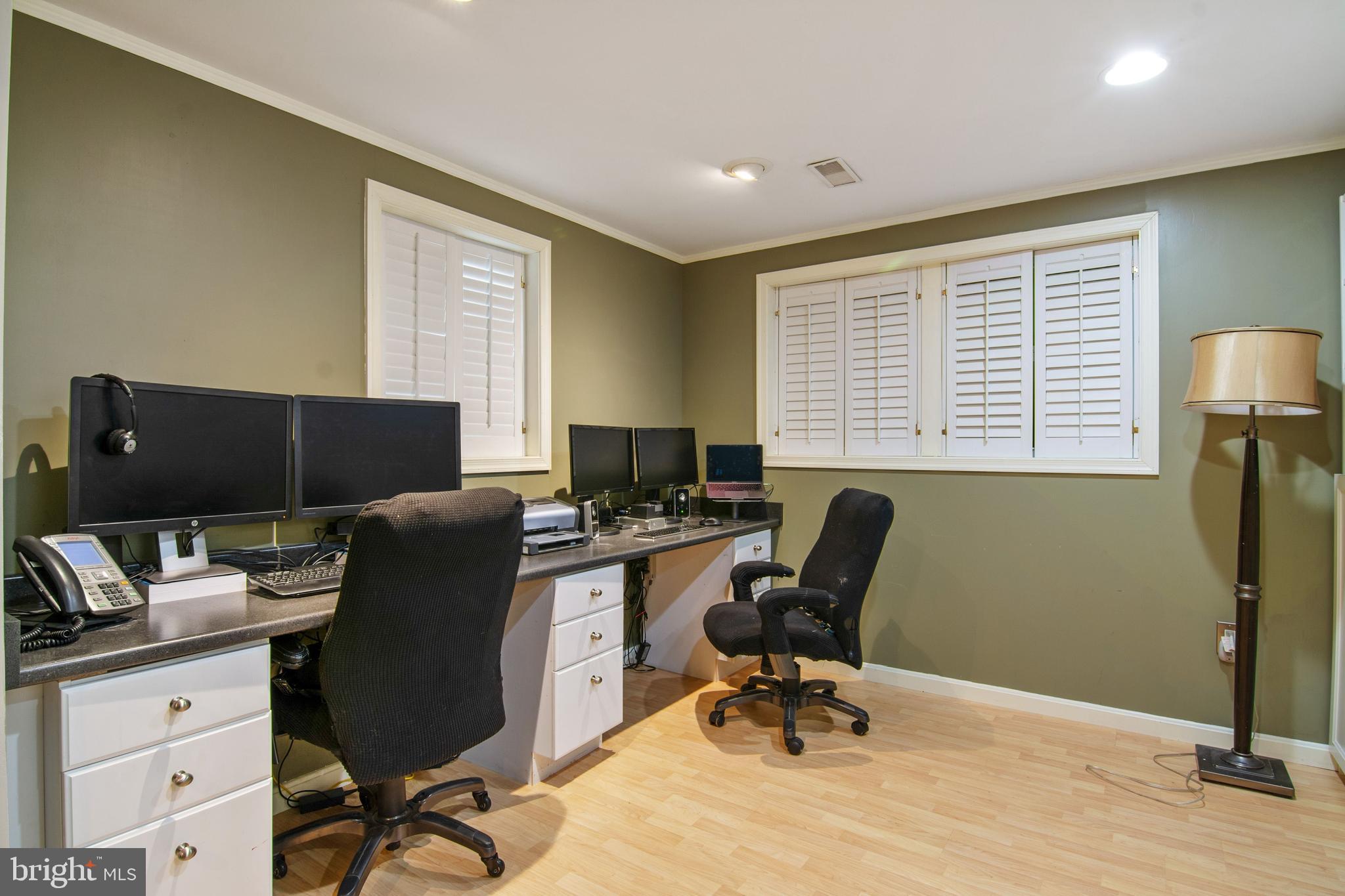 7932 St George Court Springfield, VA 22153 - Photo 40 of 54 Gallery Image 40
