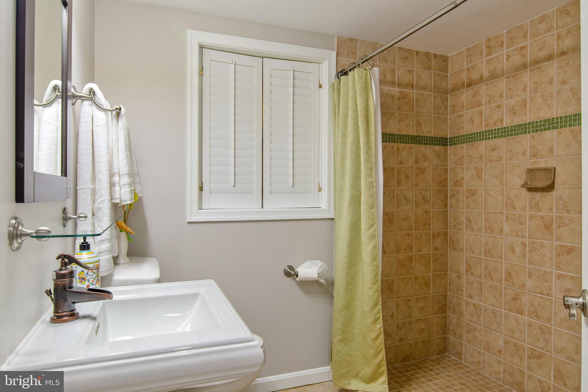 7932 St George Court Springfield, VA 22153 - Photo 41 of 54 Gallery Image 41