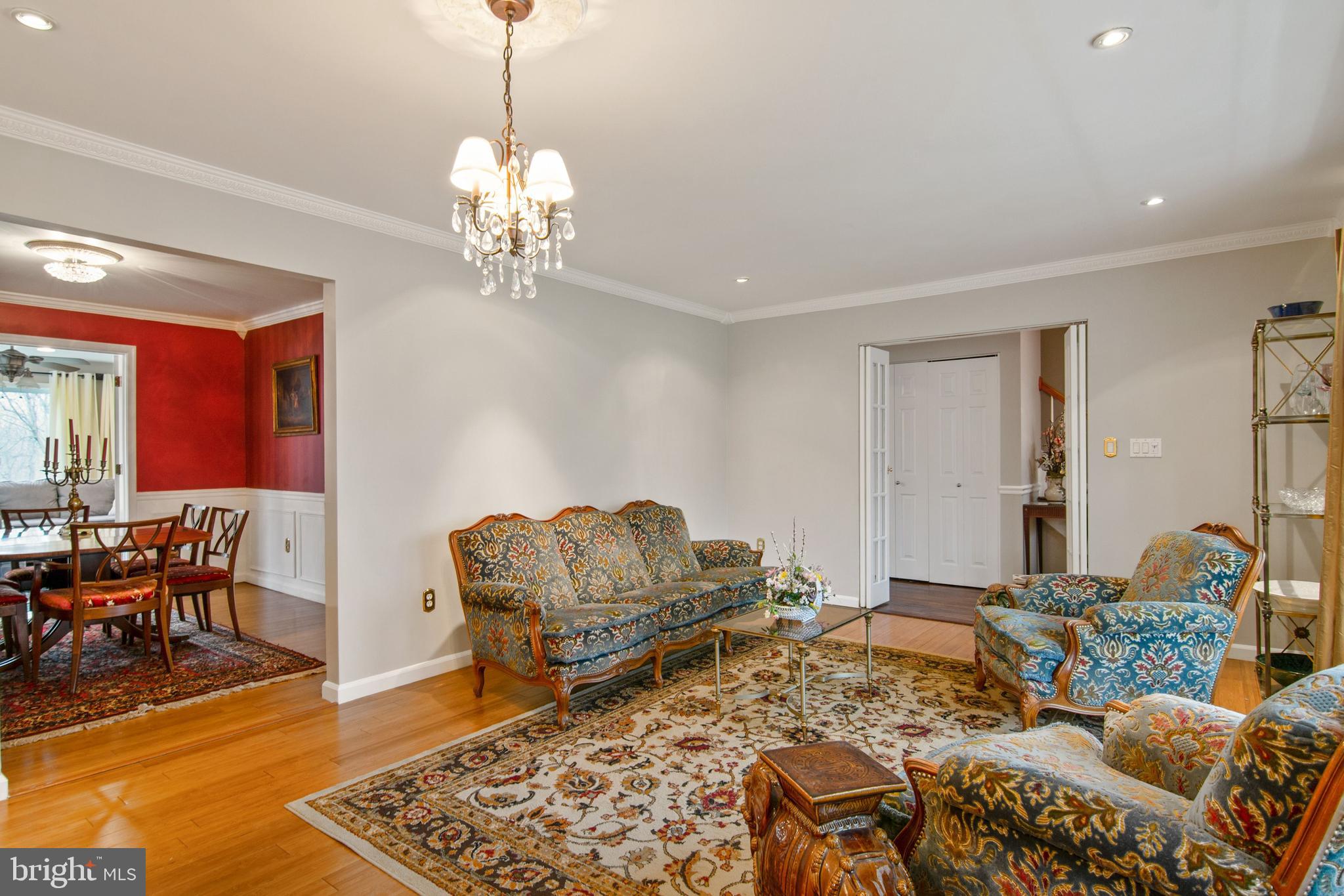 7932 St George Court Springfield, VA 22153 - Photo 6 of 54 Gallery Image 6