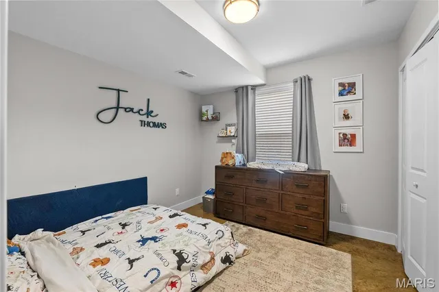 $540,000 | 335 West Spring Valley Lane, Jackson, MO 63755