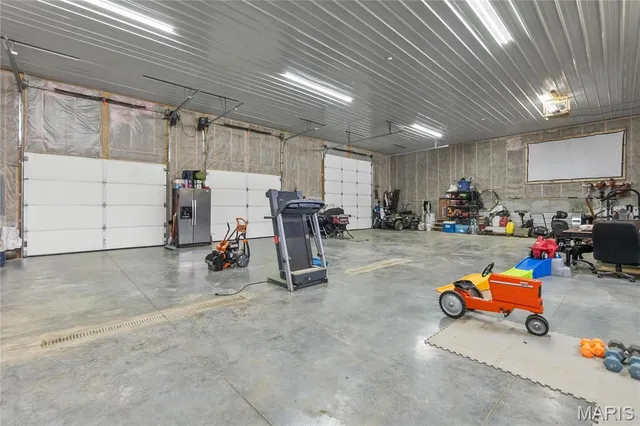 $540,000 | 335 West Spring Valley Lane, Jackson, MO 63755