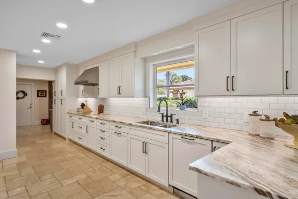 $1,250,000 | 4528 Southwest Fenwick Lane, Palm City, FL 34990