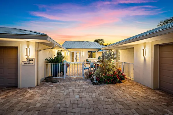 $1,250,000 | 4528 Southwest Fenwick Lane, Palm City, FL 34990
