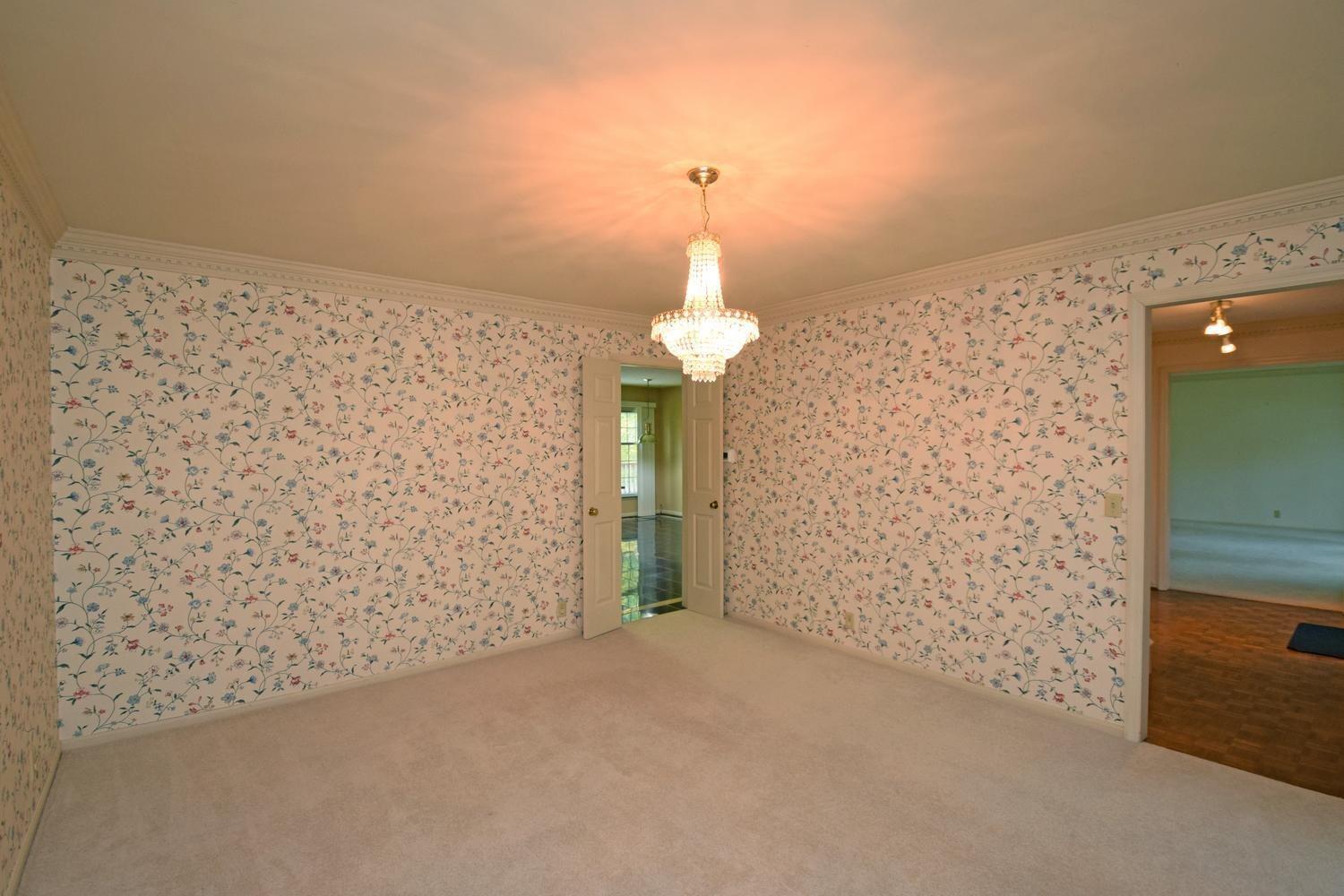 6953 Stonington Road Cincinnati, OH 45230 - Photo 8 of 40 Gallery Image 8