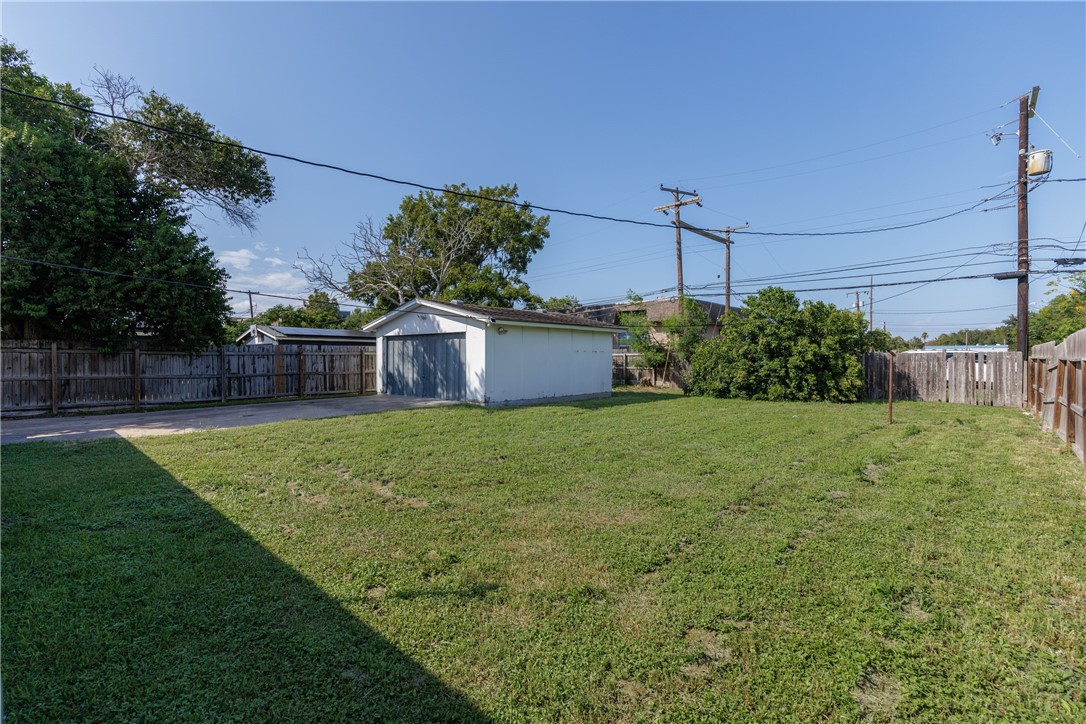 4122 Barnes Street Corpus Christi, TX 78411 - Photo 37 of 39 a house view with a outdoor space