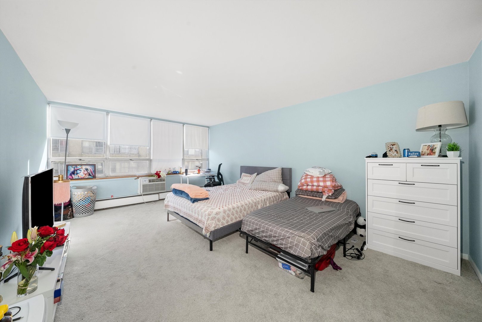6171 North Sheridan Road, Unit 2412 Chicago, IL 60660 - Photo 16 of 43