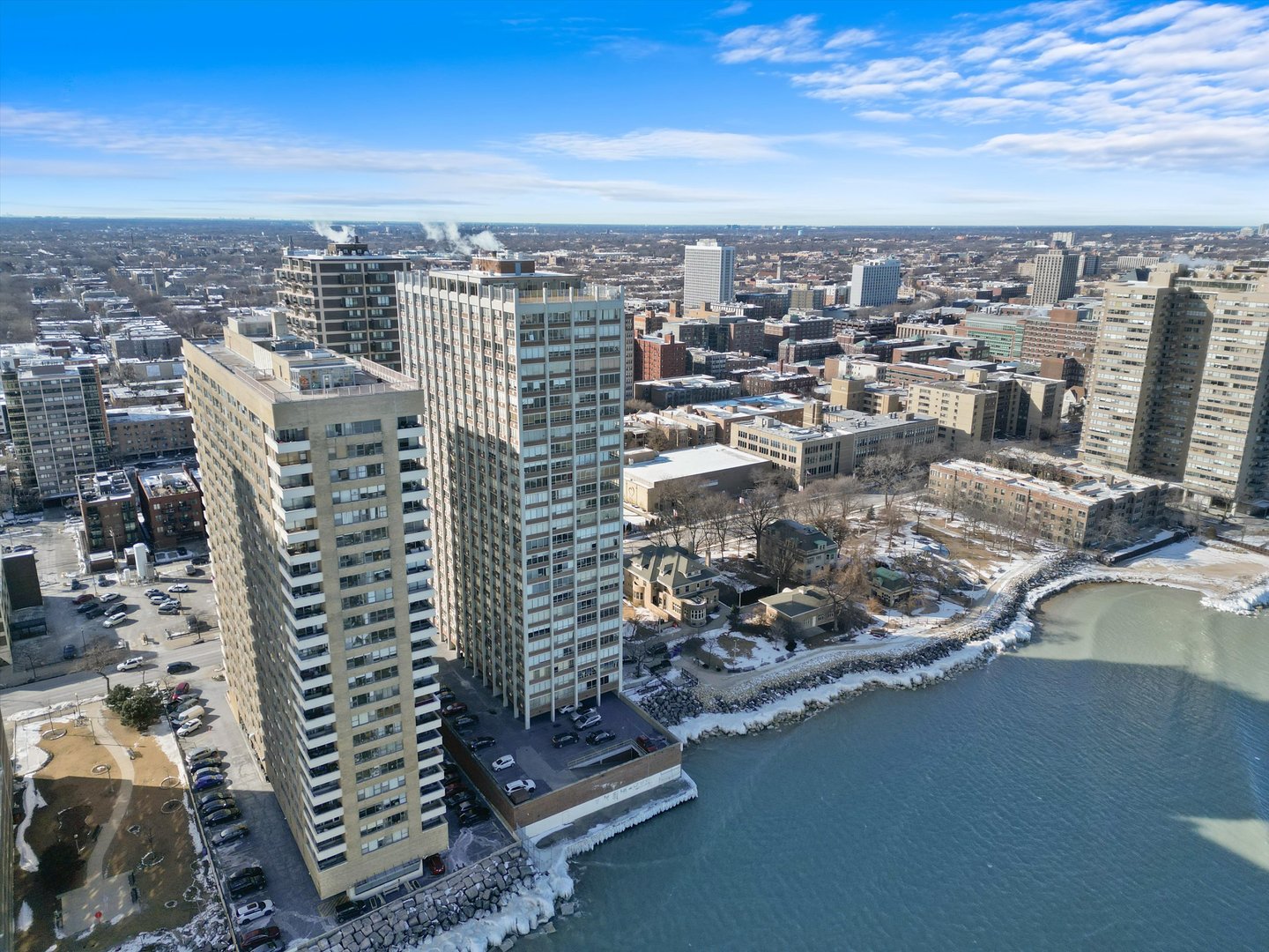 6171 North Sheridan Road, Unit 2412 Chicago, IL 60660 - Photo 39 of 43