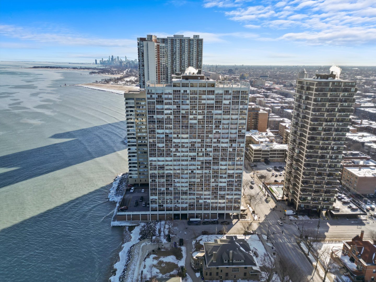 6171 North Sheridan Road, Unit 2412 Chicago, IL 60660 - Photo 41 of 43
