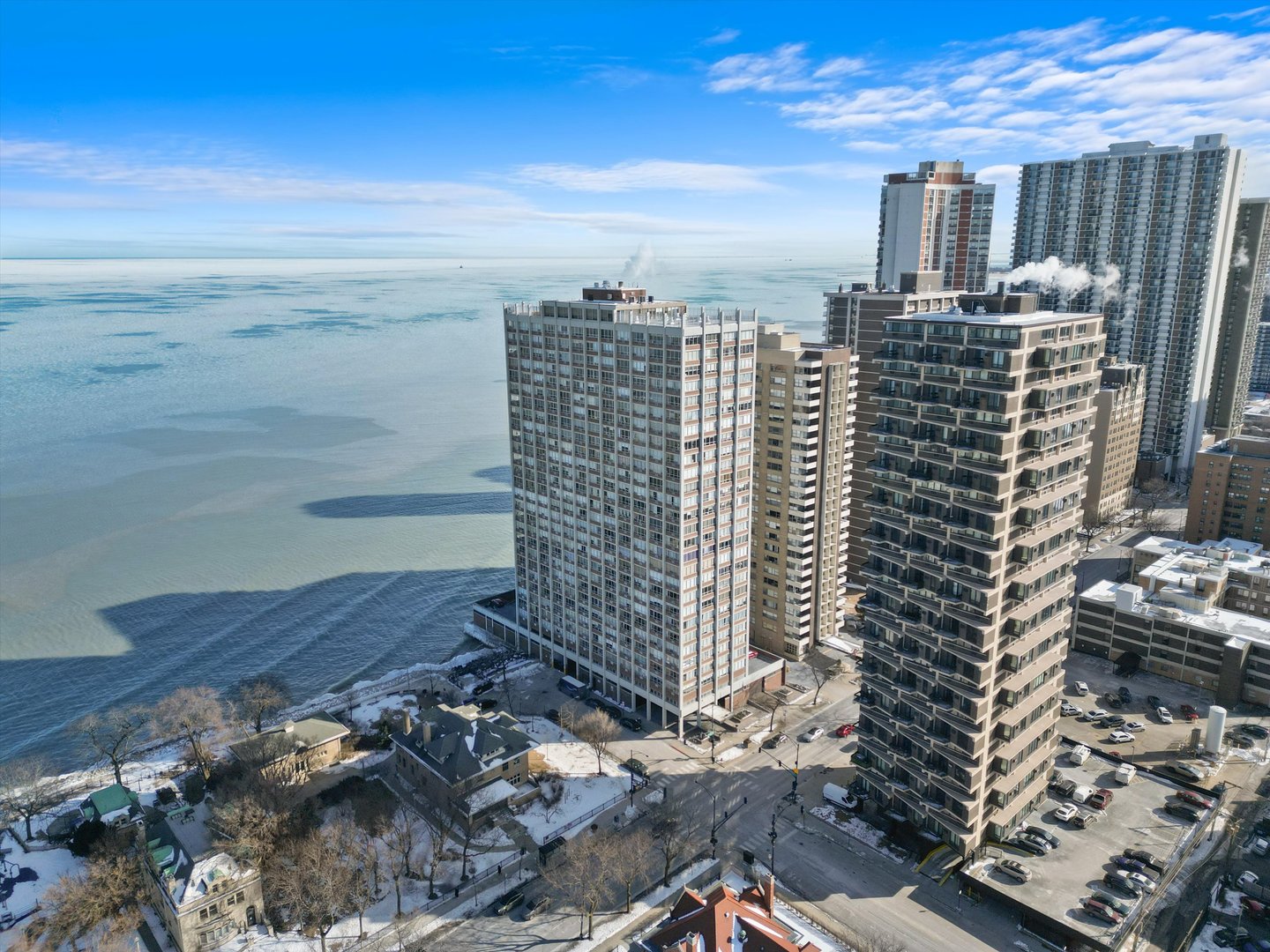 6171 North Sheridan Road, Unit 2412 Chicago, IL 60660 - Photo 42 of 43