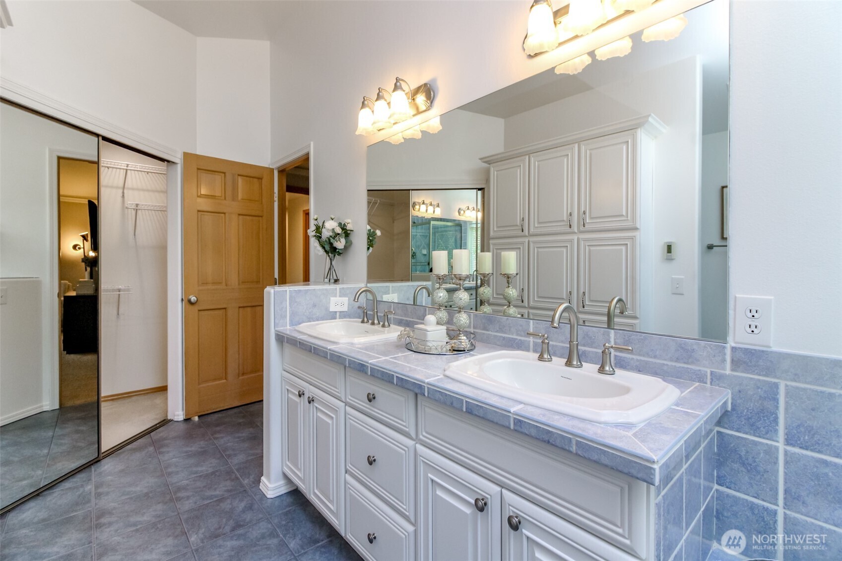 15318 163rd Court Southeast Renton, WA 98058 - Photo 23 of 40