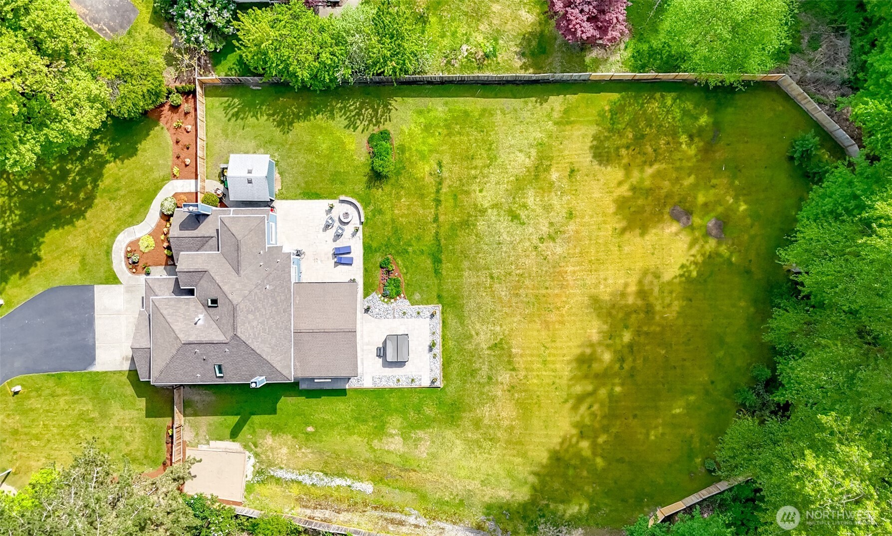 15318 163rd Court Southeast Renton, WA 98058 - Photo 3 of 40