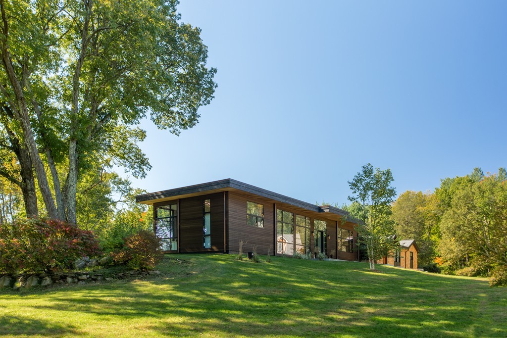 352 Pope Road Acton, MA 01742 - Photo 1 of 29