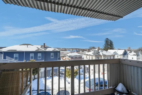 $248,000 | 172 Perry Avenue, Unit 1A, Worcester, MA 01610