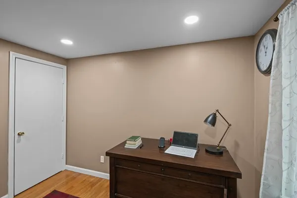 $248,000 | 172 Perry Avenue, Unit 1A, Worcester, MA 01610