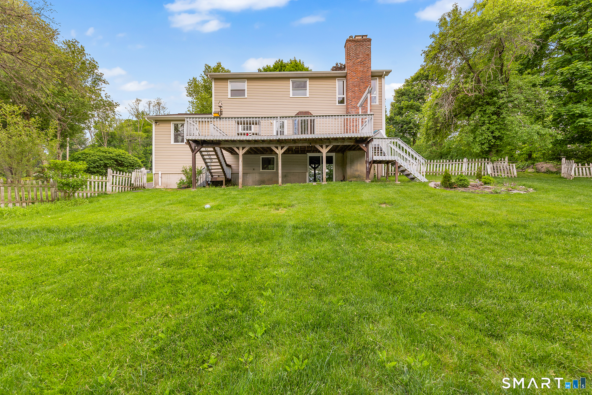 45 East Gate Road Danbury, CT 06811 - Photo 36 of 39
