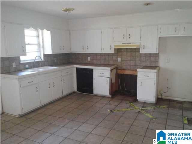 2637 3rd Street Northwest Birmingham, AL 35215 - Photo 2 of 10
