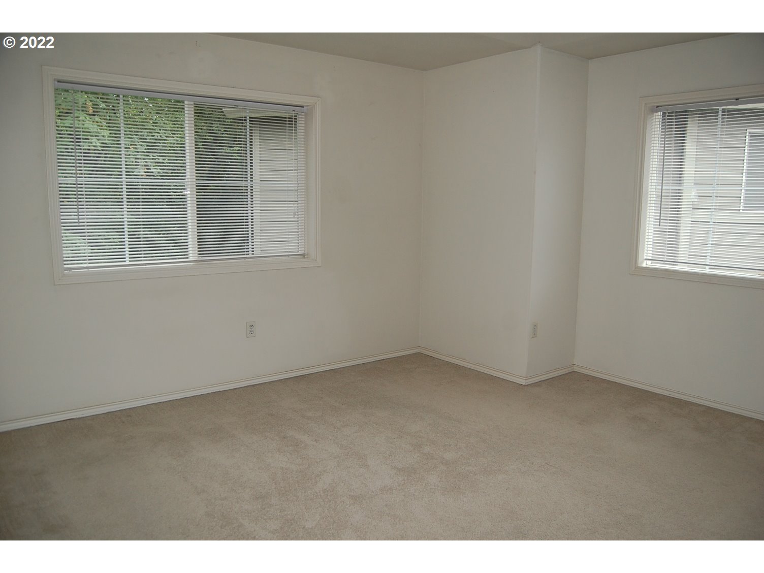4922 Southwest 1st Avenue Portland, OR 97239 - Photo 12 of 22 Owner's Suite Bedroom