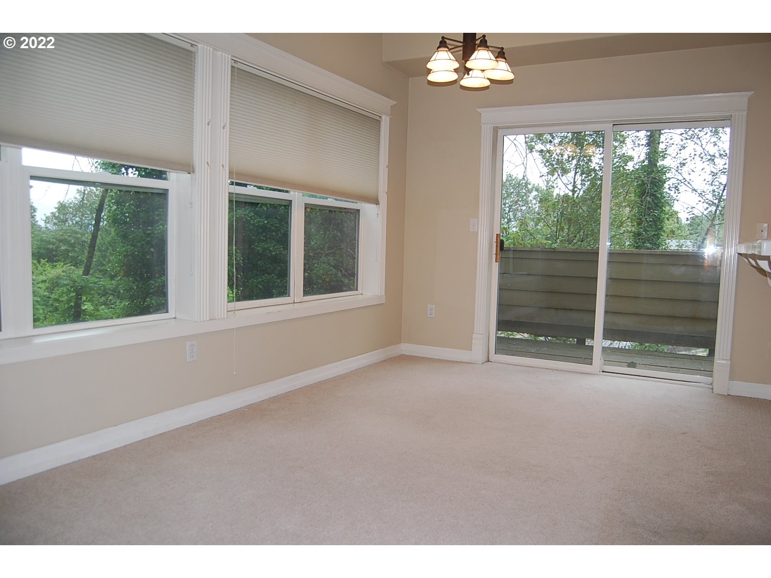 4922 Southwest 1st Avenue Portland, OR 97239 - Photo 5 of 22 Dining Room