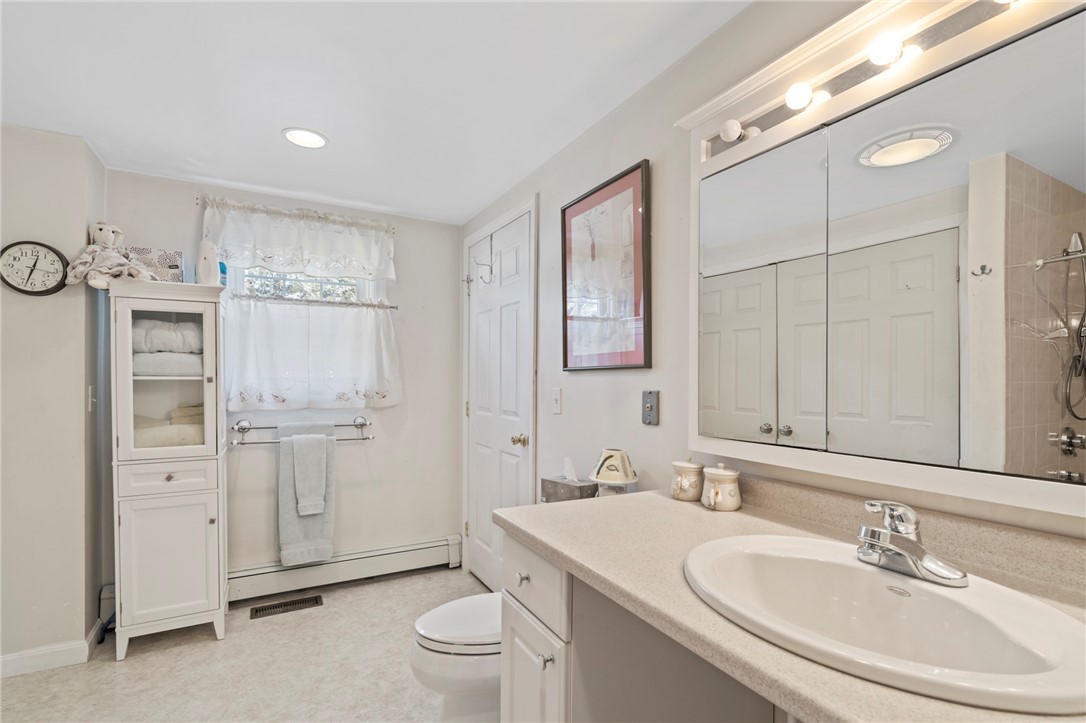 1050 Main Street Warren, RI 02885 - Photo 14 of 36 Gallery Image 14