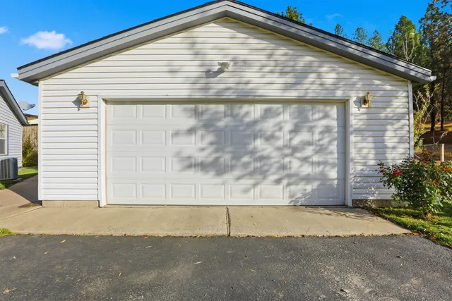 $424,990 | 4325 East Jean Avenue, Spokane, WA 99217