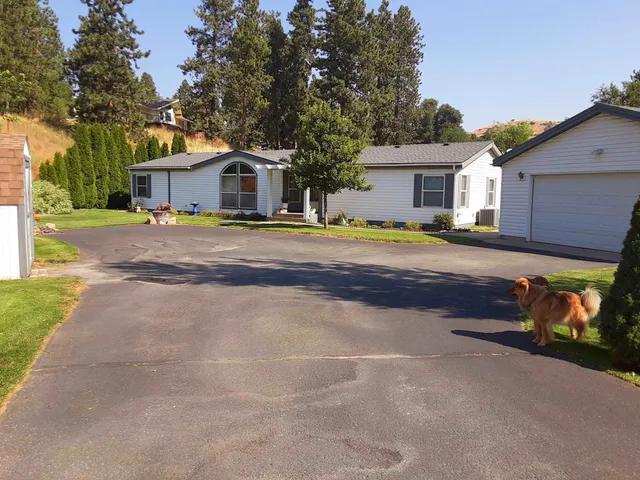 $424,990 | 4325 East Jean Avenue, Spokane, WA 99217