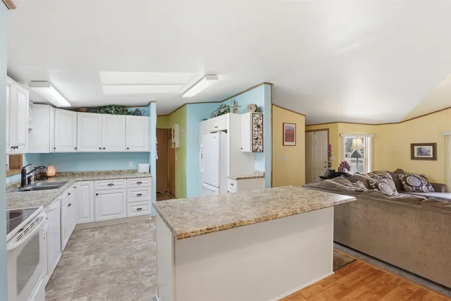 $424,990 | 4325 East Jean Avenue, Spokane, WA 99217