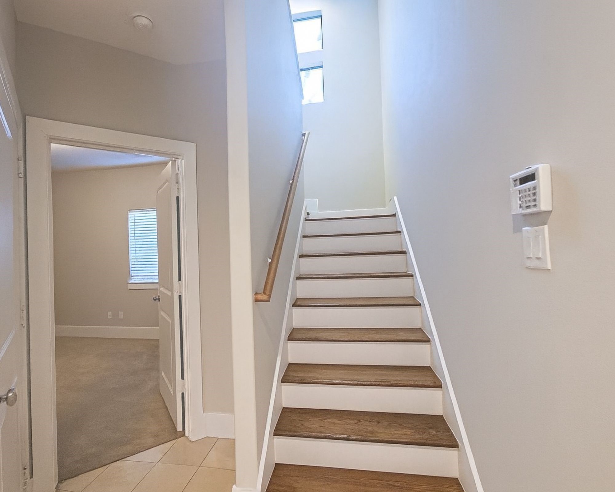 404 Parker Street Houston, TX 77007 - Photo 5 of 20 Stair to Second Level and bedroom to the left