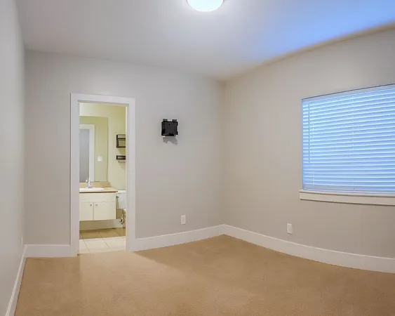 $2,850 | 404 Parker Street, Houston, TX 77007