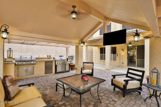 $815,000 | 6206 West Buckhorn Trail, Phoenix, AZ 85083