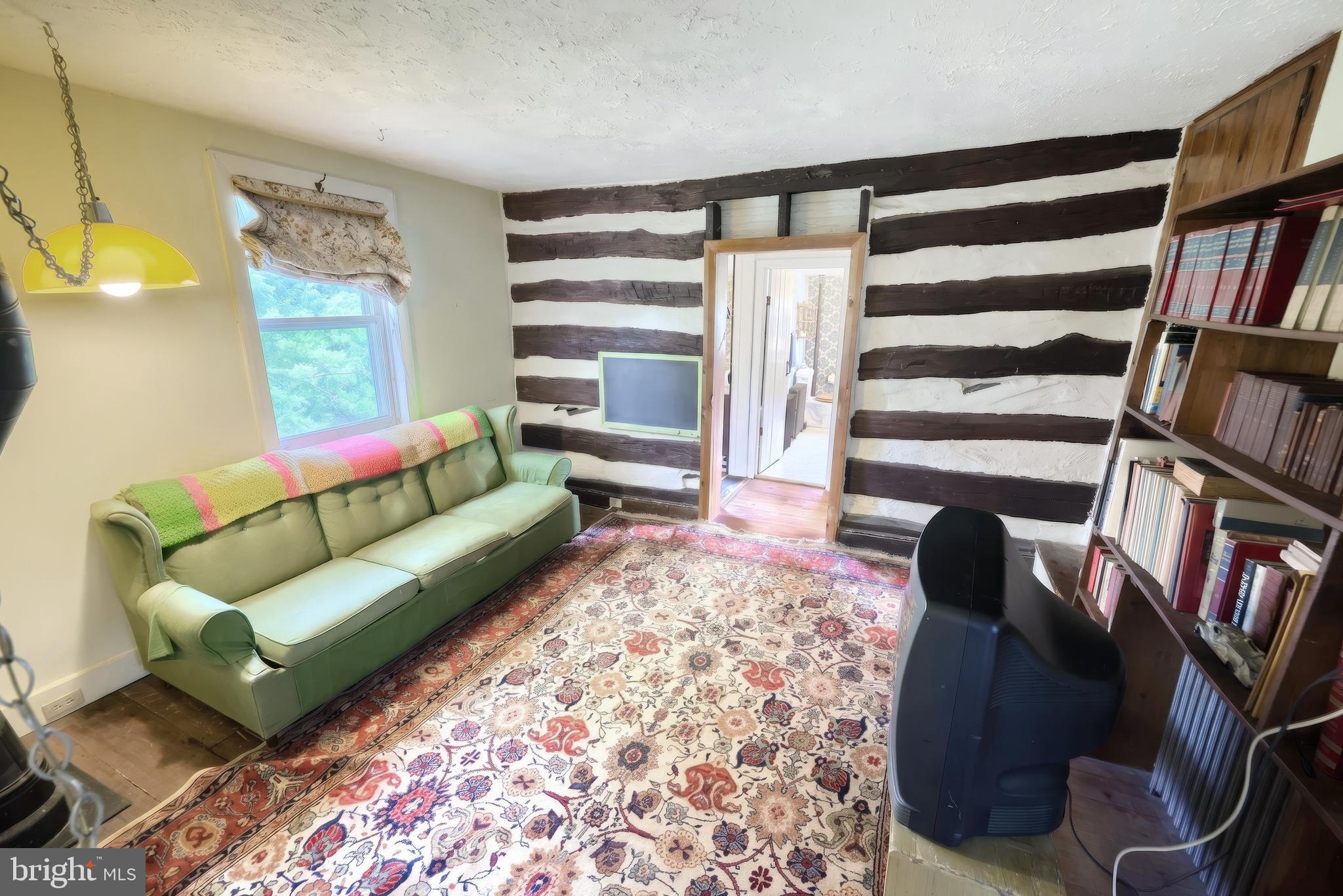 700 White Oak Tree Road Gardners, PA 17324 - Photo 46 of 71 2nd Floor sitting room